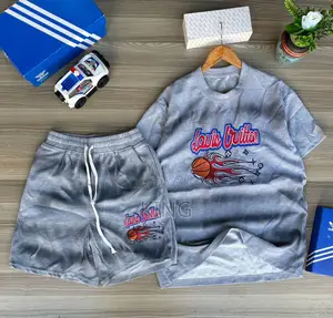 Spruce Vrine Attires
