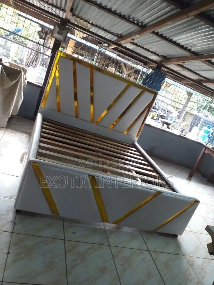 Bed of 5x6feet Call