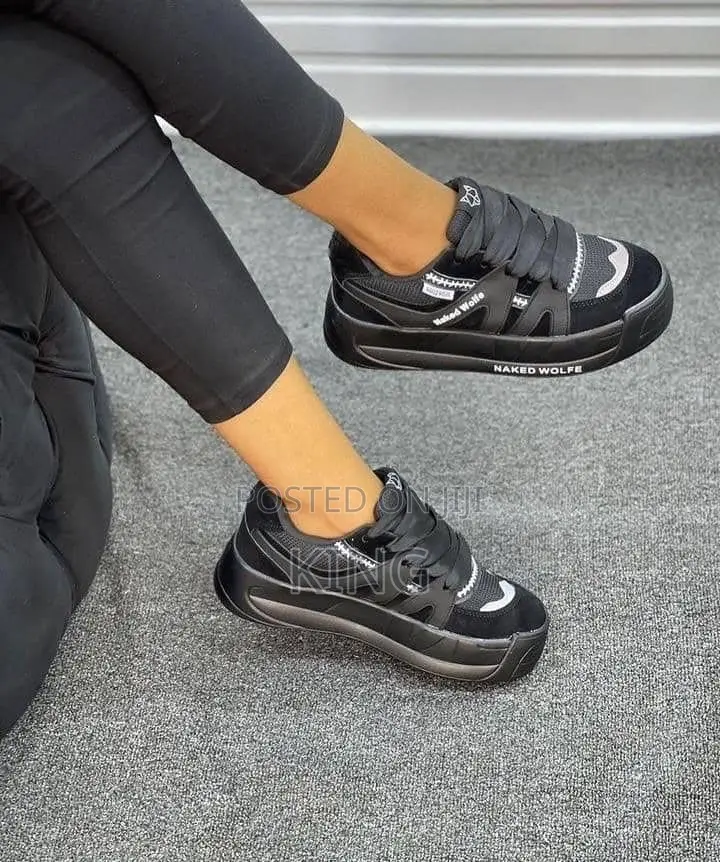 Fine Classic Sneakers