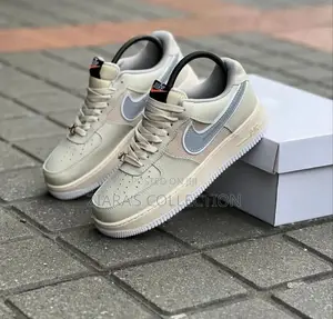 Original Nike Air Force 1 Beige Sneakers