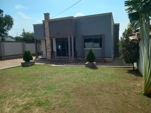 Furnished 4bdrm House in Kira for sale