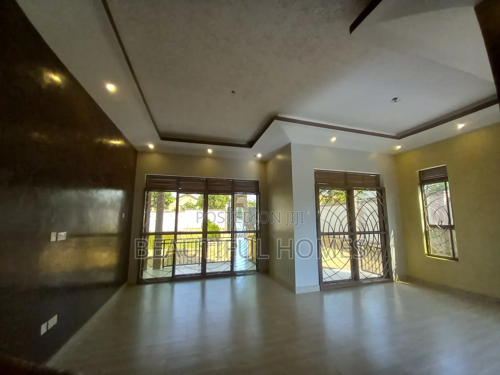 Furnished 4bdrm House in Kira for sale