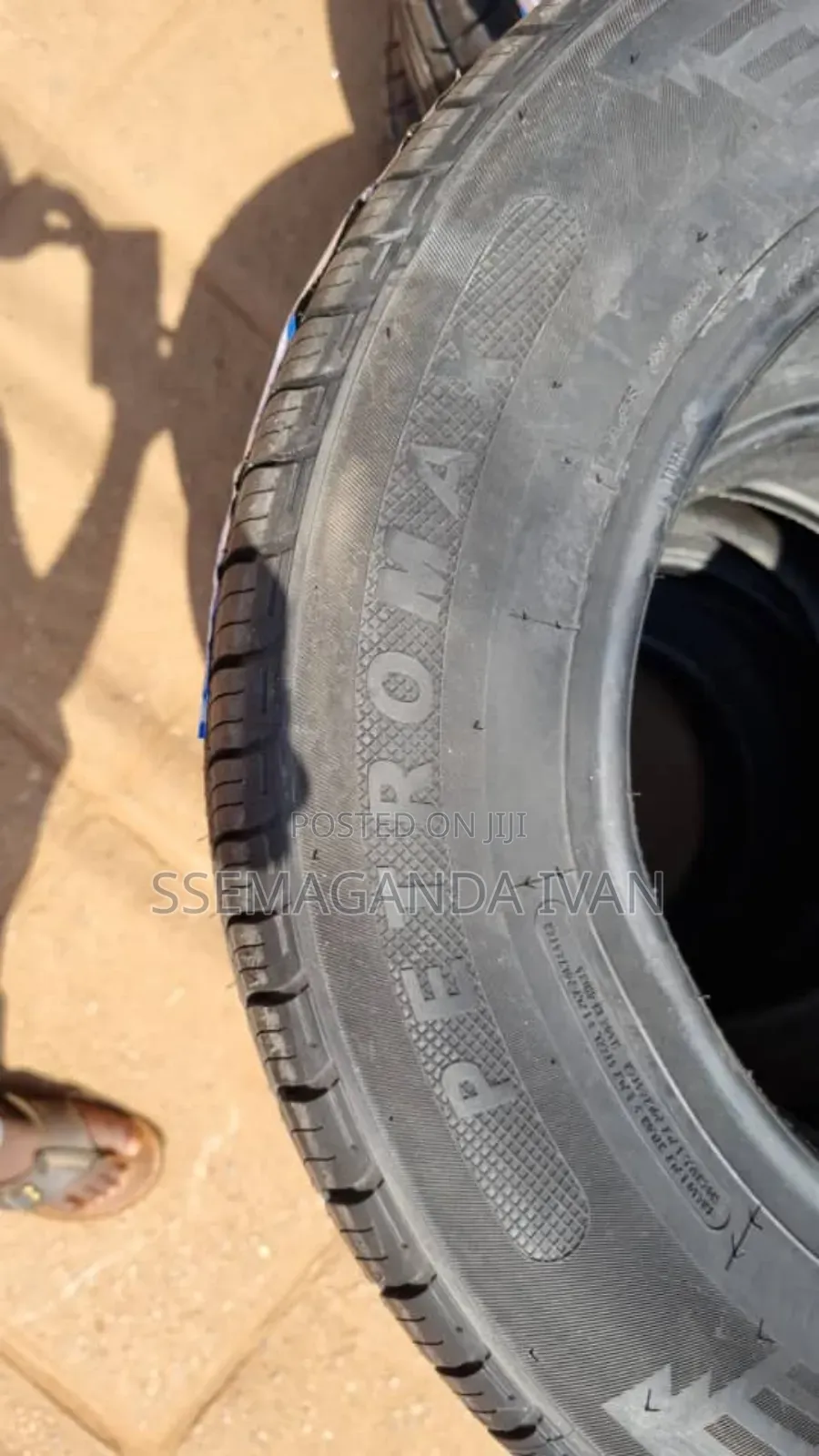225/65r17 Petromax a/T