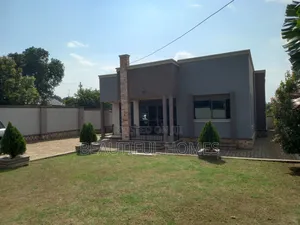 Furnished 4bdrm Bungalow in Kira for sale