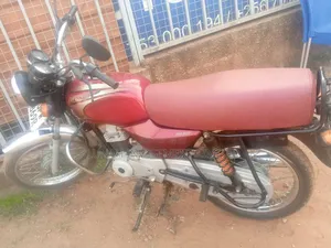 Bajaj Boxer 2024 Red