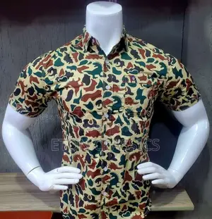 Photo - Men's Floral Casual Short Sleeve Premium Shirts