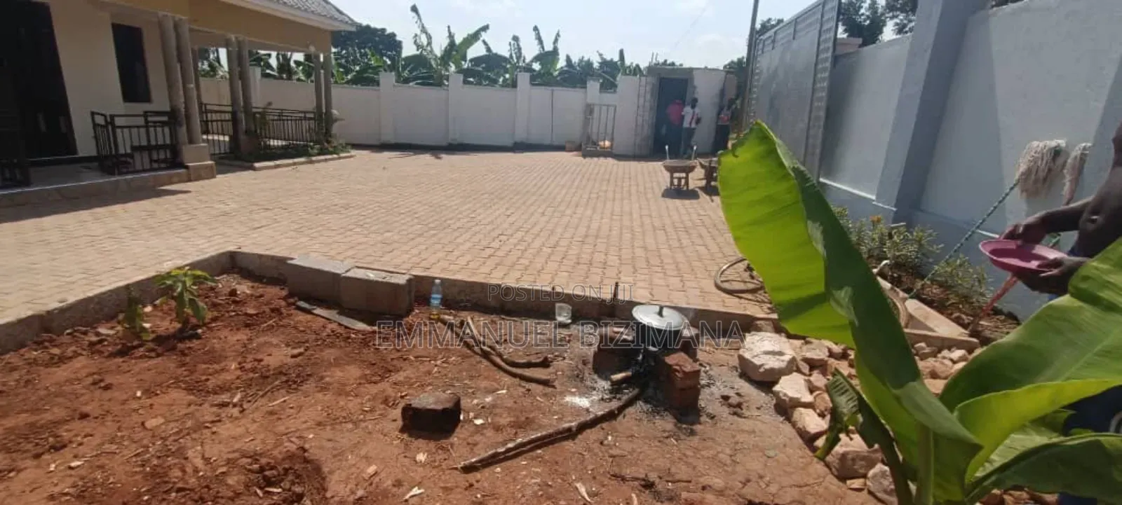 3bdrm Bungalow in Wemac Properties, Kira for sale
