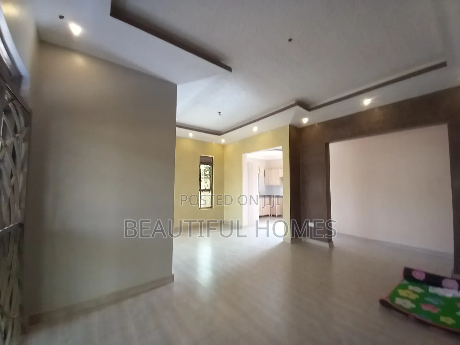 Furnished 4bdrm House in Kira for sale