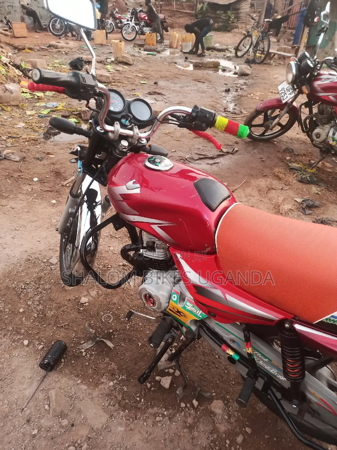 Bajaj CT 110X 2022 Red