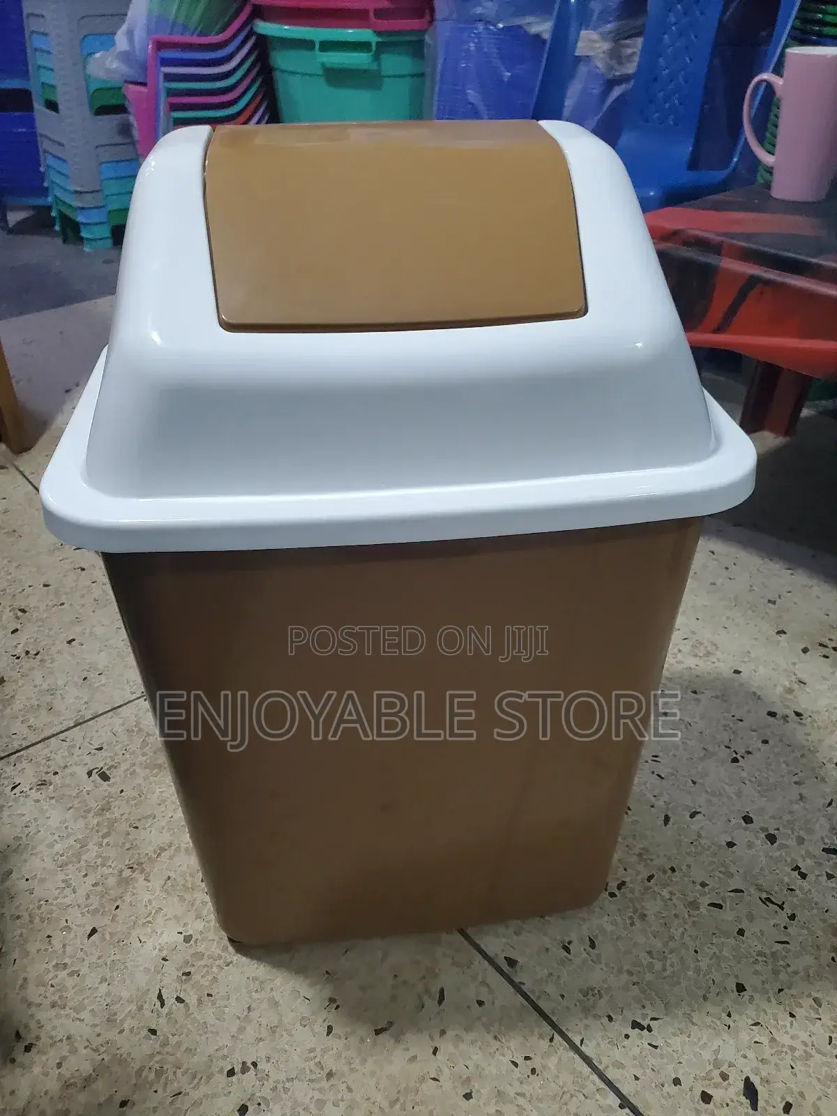 Dust Bins Plastic Dust Bins