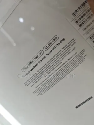 New Laptop Apple MacBook Pro 18GB Apple M3 Pro SSD 512GB