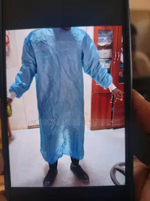 Re-enforced Surgical Gown