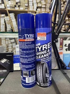 Tyre Foam Cleaner