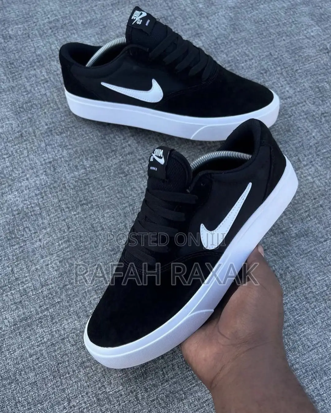 Original Black/White Nike Sb Chron Suede Casual Sneakers