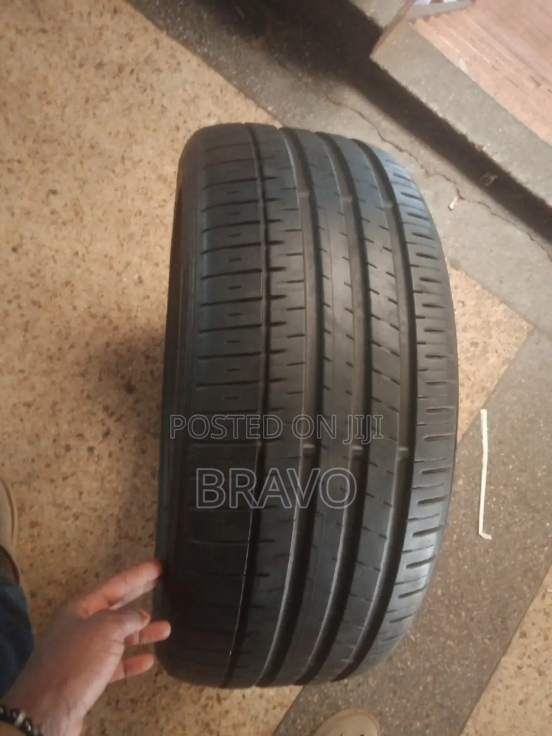 225/40r18 Falken Tyres Good Condition