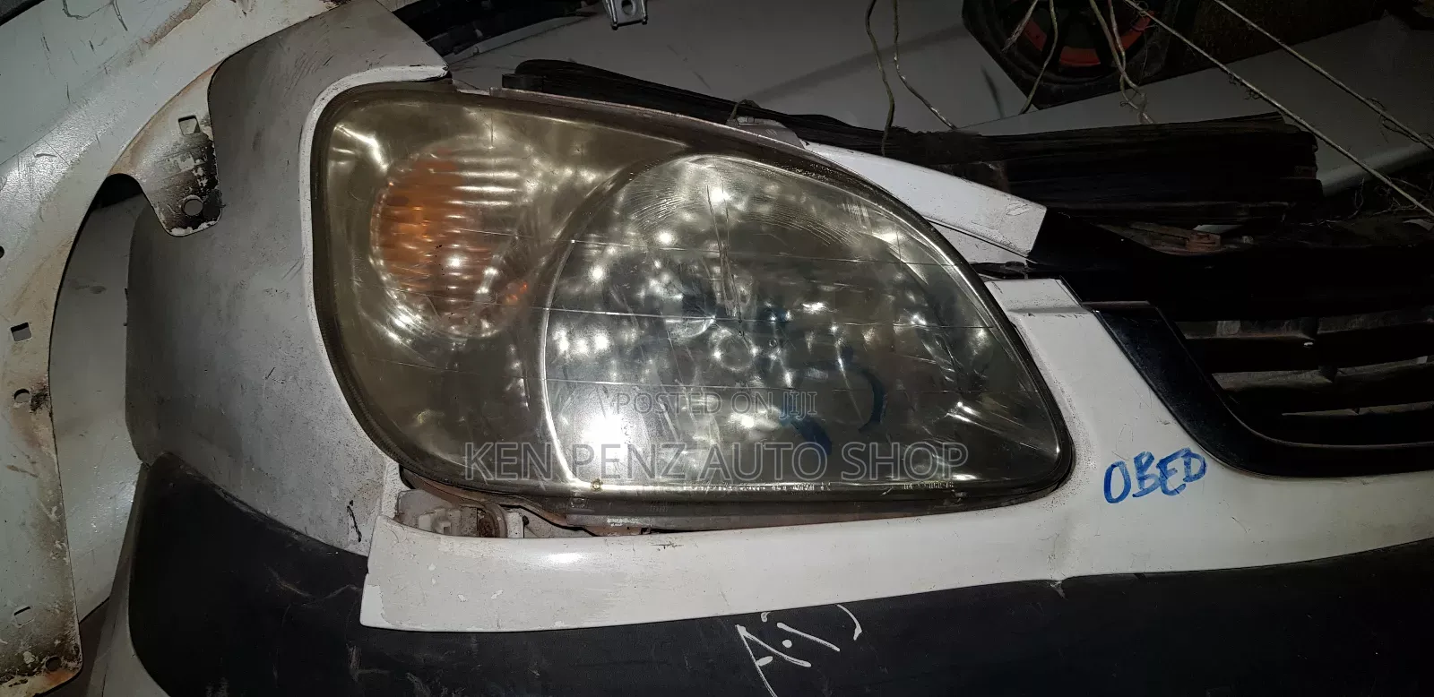 Headlamps for Toyota Raum 1999