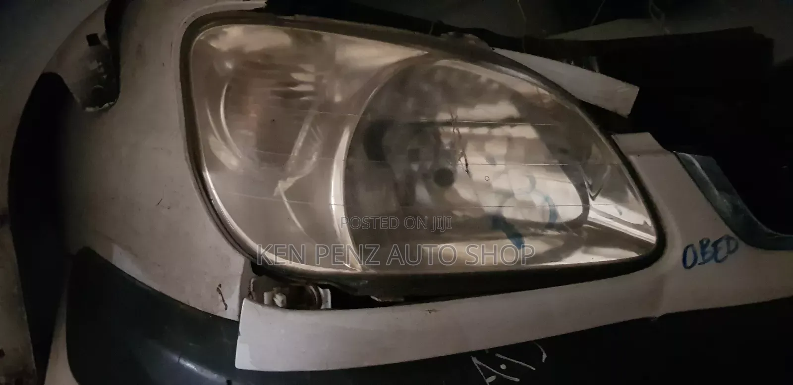Headlamps for Toyota Raum 1999