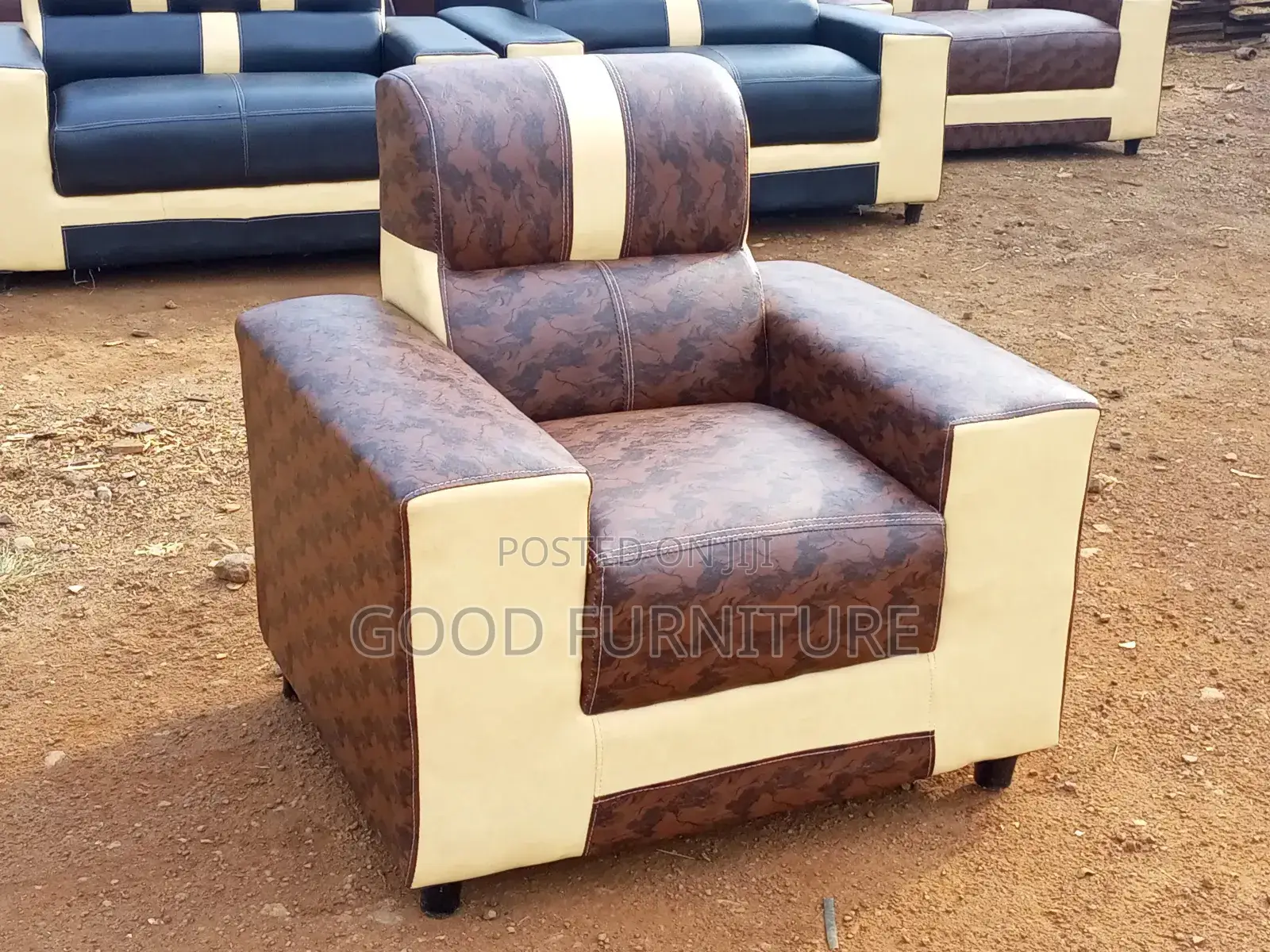 Magnificent Single Seater Sofa