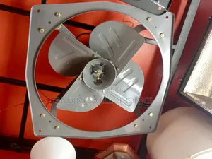 Heavy-Duty 18" Wall Fans Heavy Duty