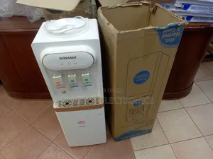 Sonashi Water Dispenser With a Compressuere