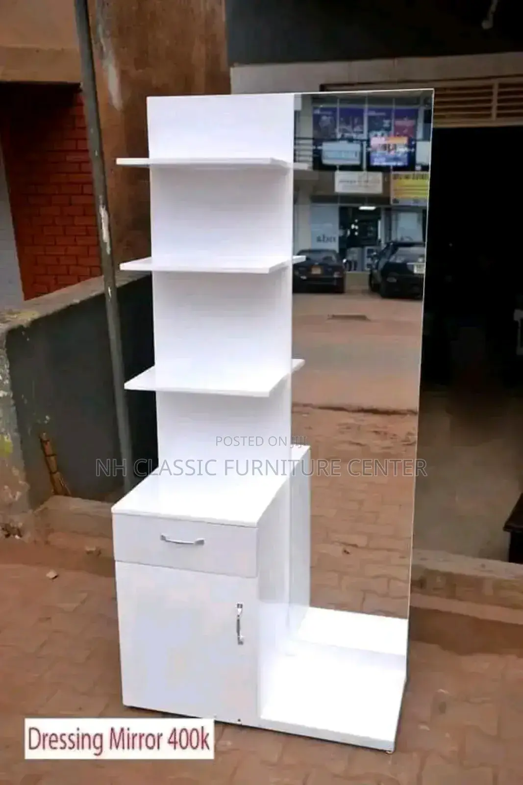 Dressing Mirror/ Dresser / Dressing Mirror/ Dresser.