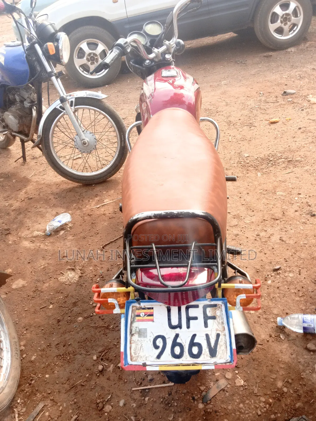 Bajaj Boxer 100 2023 Red