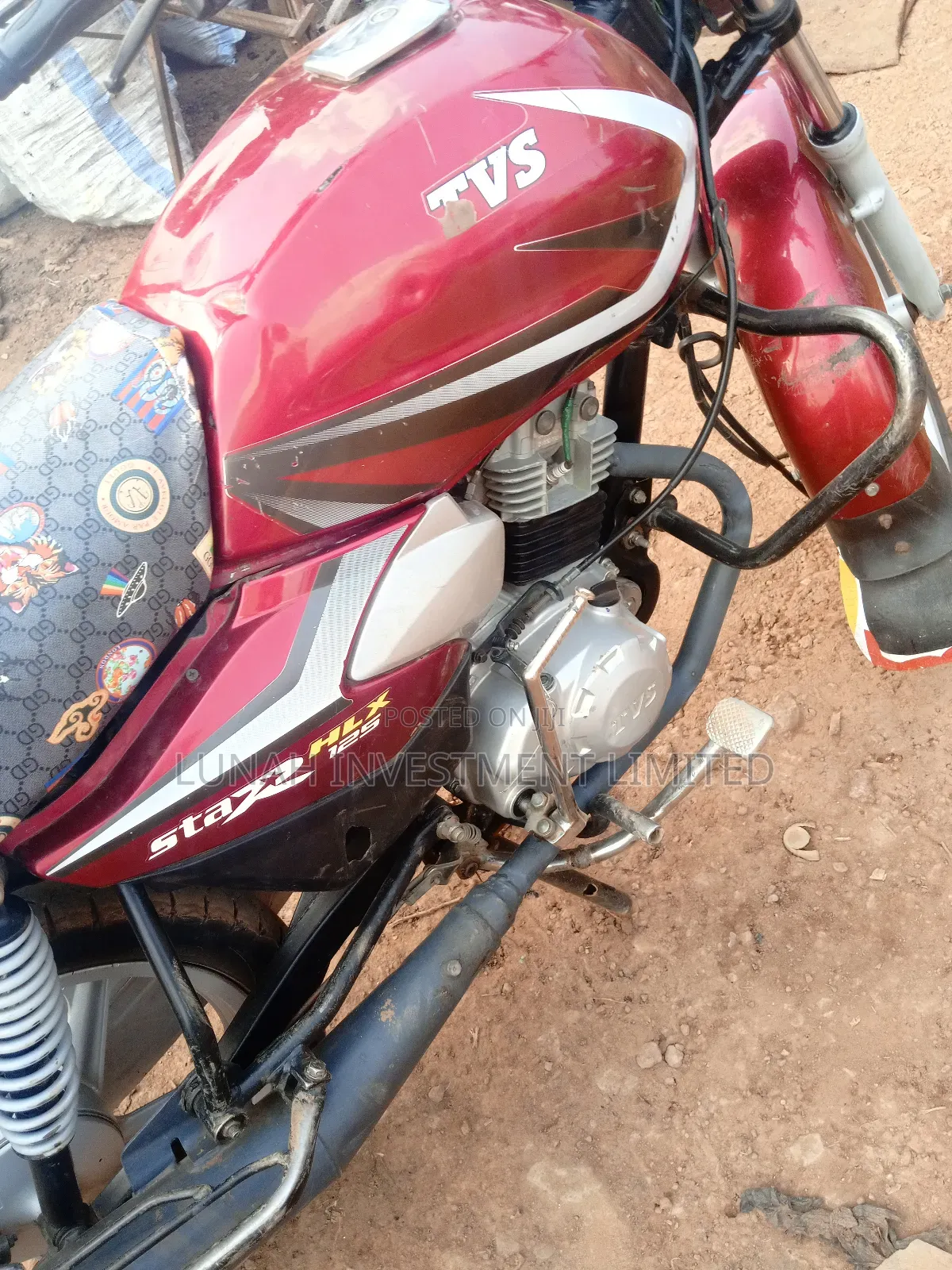 TVS HLX 125 2024 Red