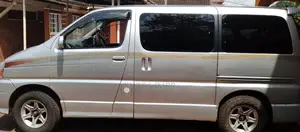 Toyota Regius 1999 Silver