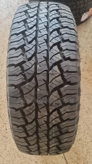 235/60r18 Adventure a/T Tyres