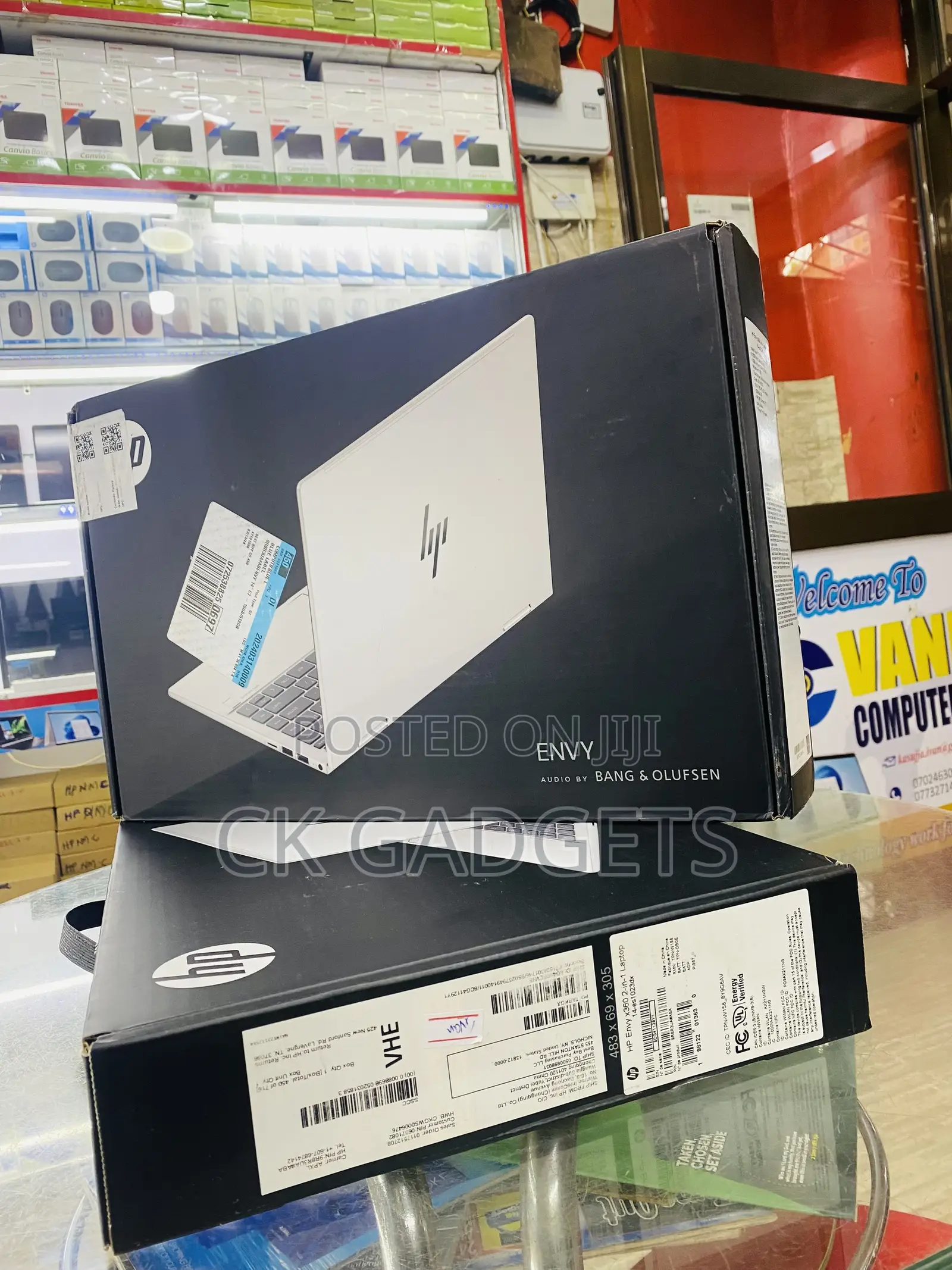New Laptop HP Envy X360 16GB Intel Core I7 SSD 512GB