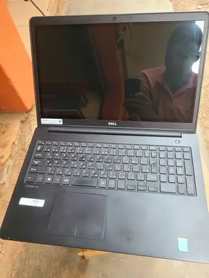 Laptop Dell Latitude E3350 4GB Intel Core I3 HDD+SSD 512GB