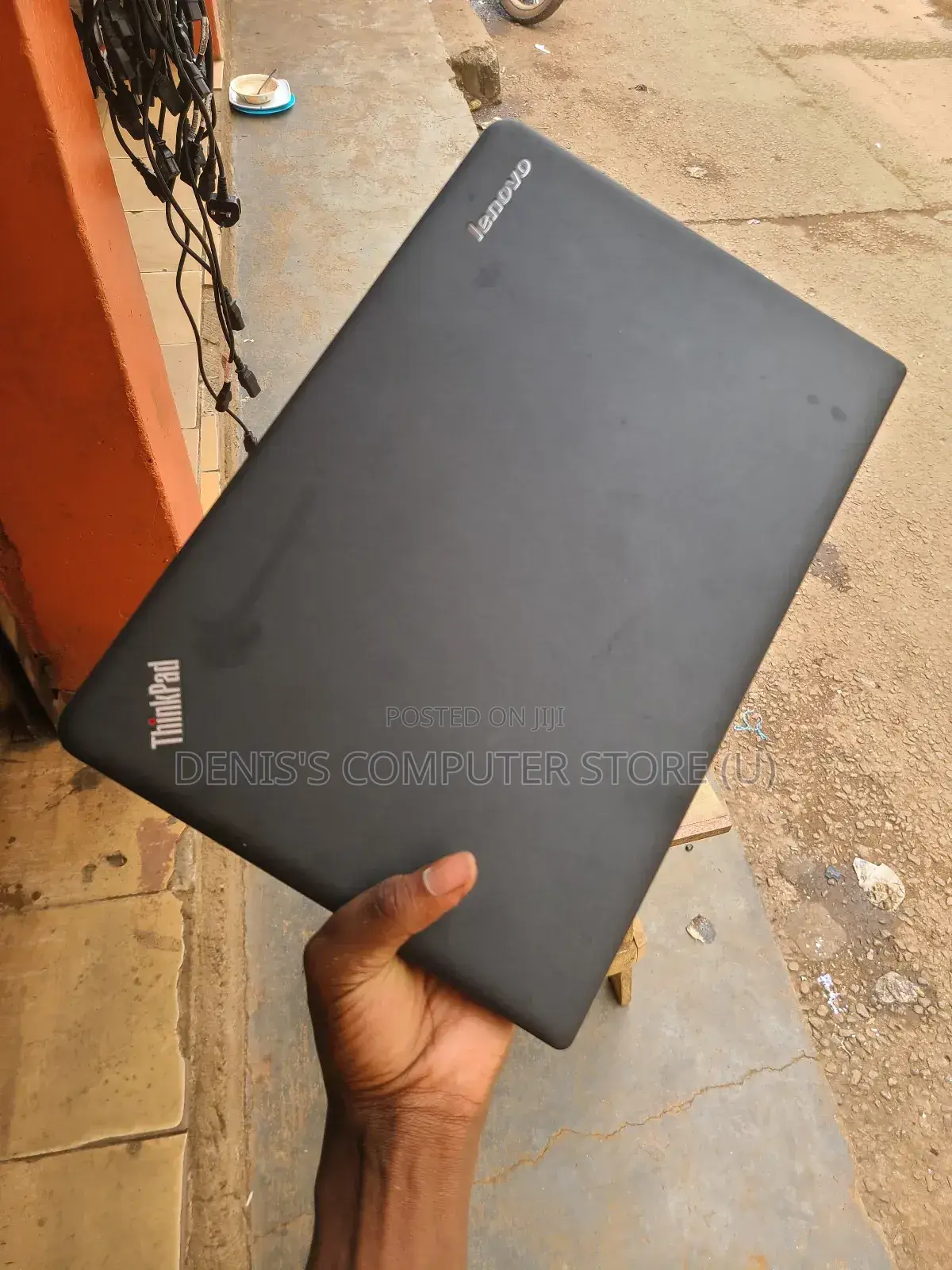 Laptop Lenovo ThinkPad Edge E540 4GB Intel Core I3 HDD+SSD 320GB