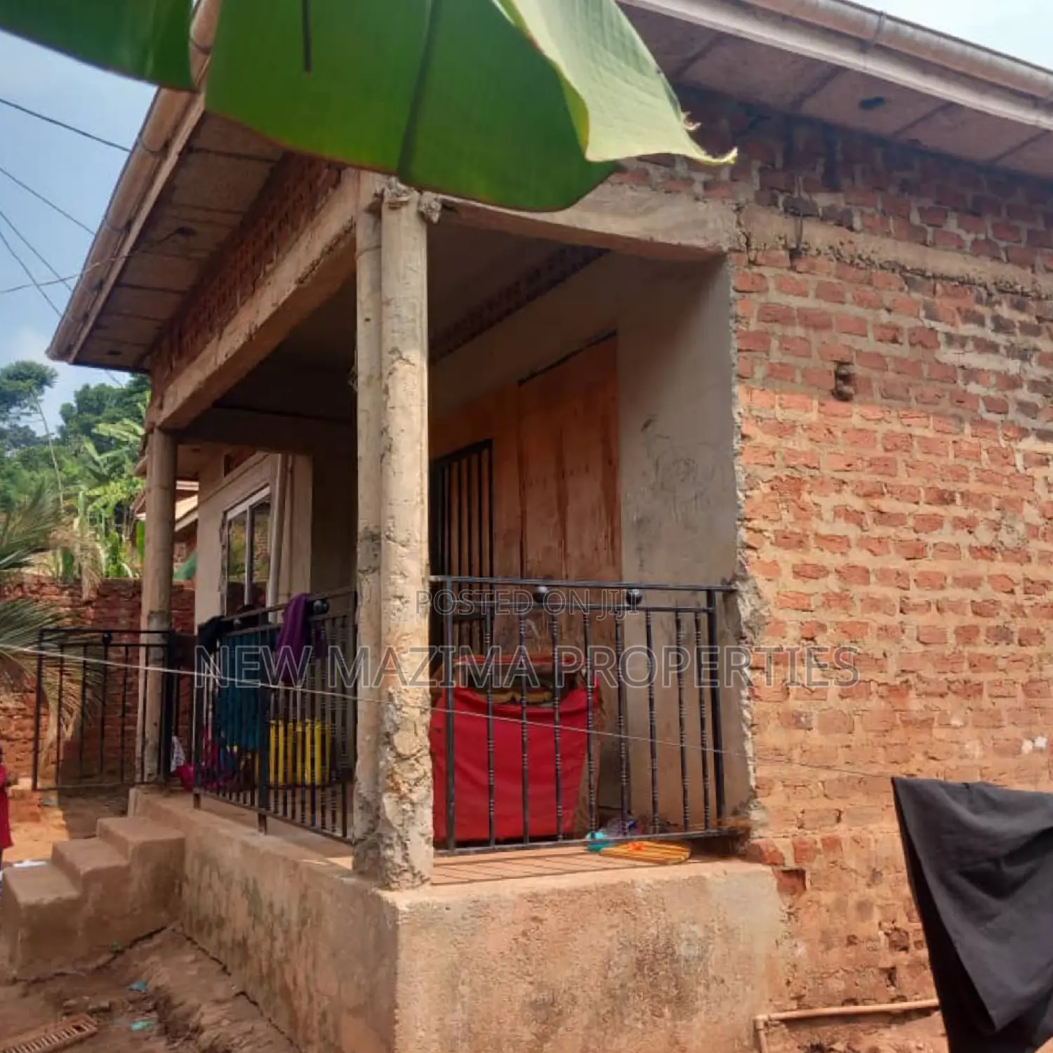 3bdrm Bungalow in After Munyonyo On, Division A for sale