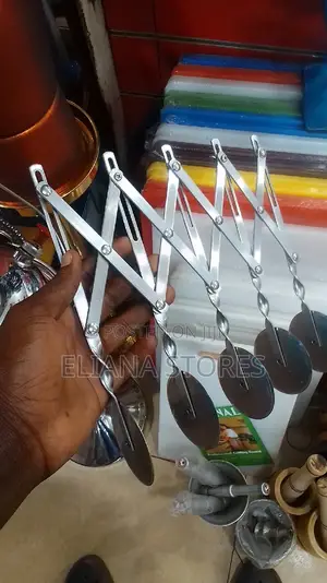 5 Wheel Pastry/ Pizza Cutter
