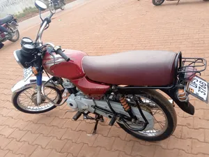 Bajaj Boxer 100 2023 Red