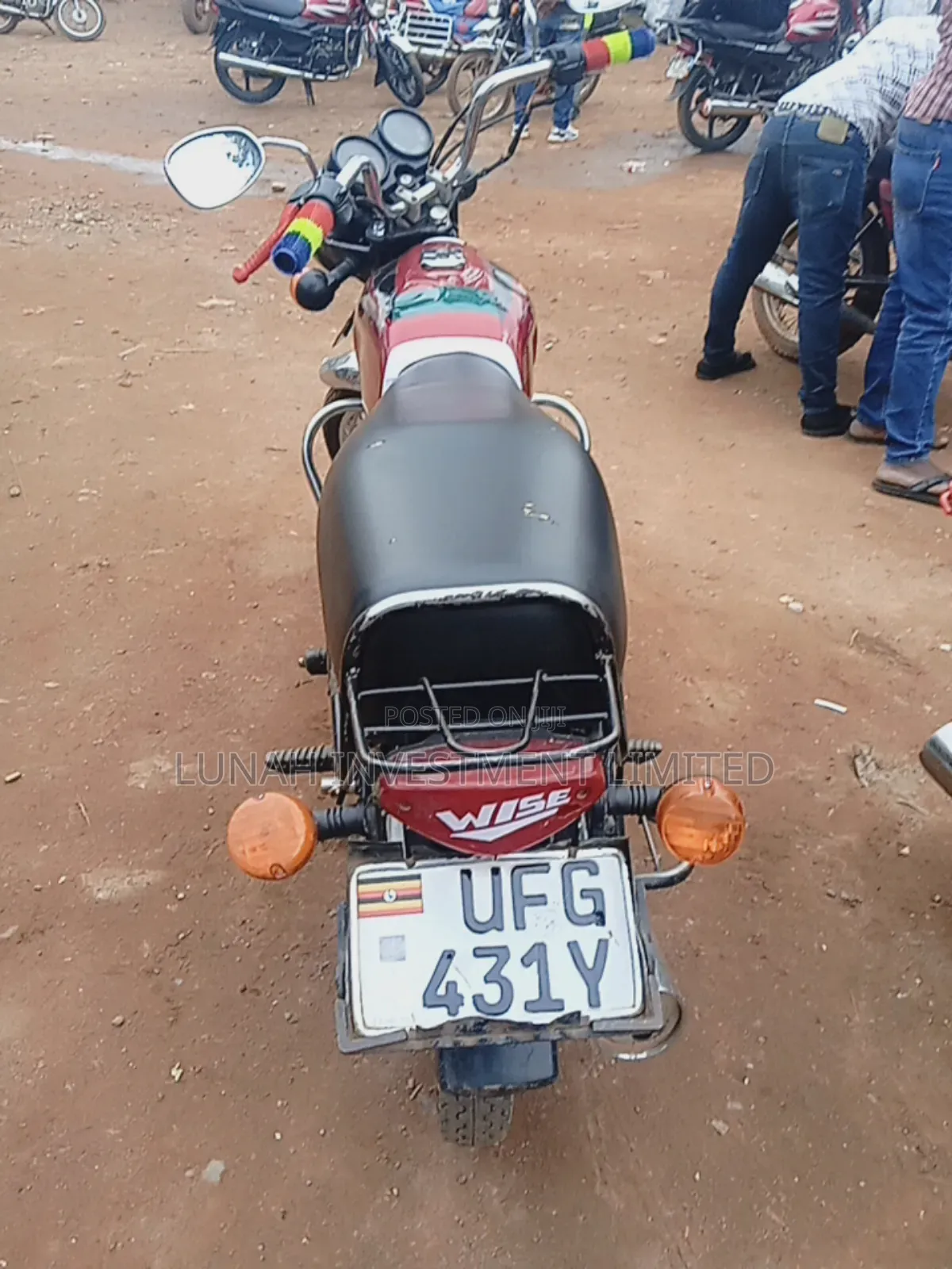 Bajaj Boxer 2023 Red