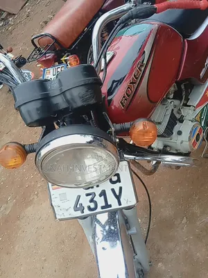 Bajaj Boxer 2023 Red