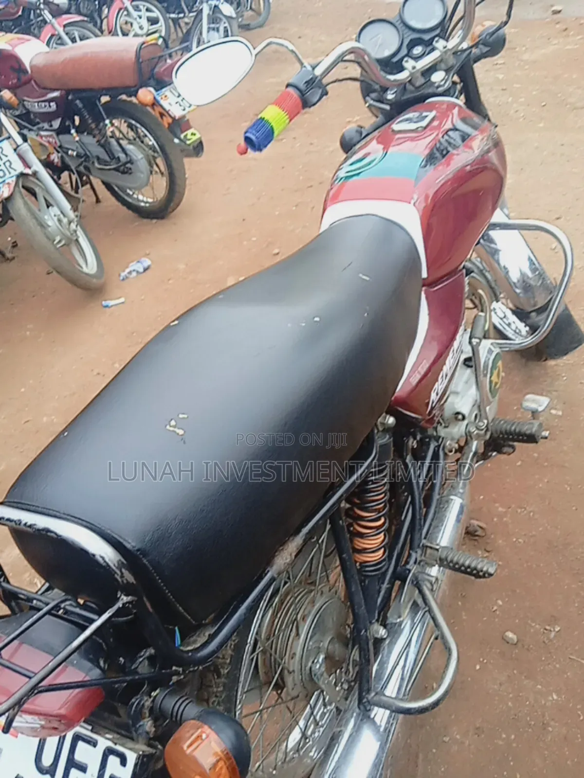 Bajaj Boxer 2023 Red