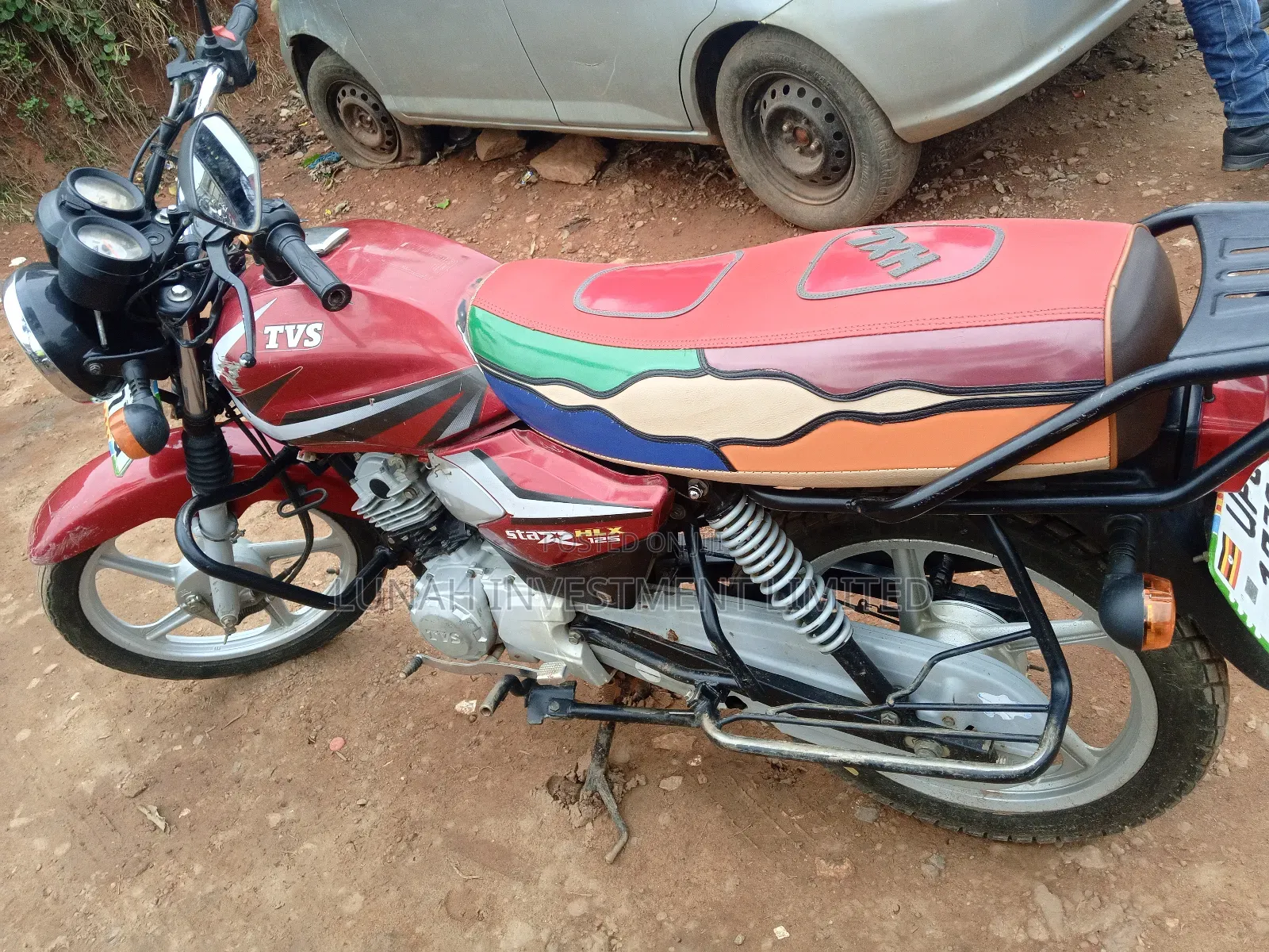 TVS HLX 125 2023 Red
