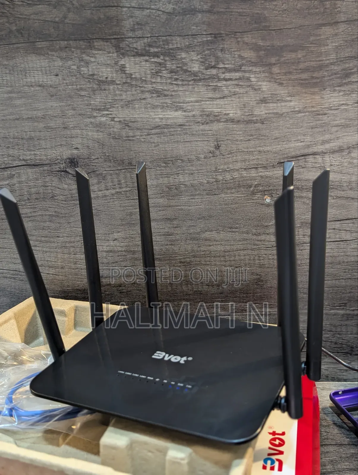 6 Antenna Router B47
