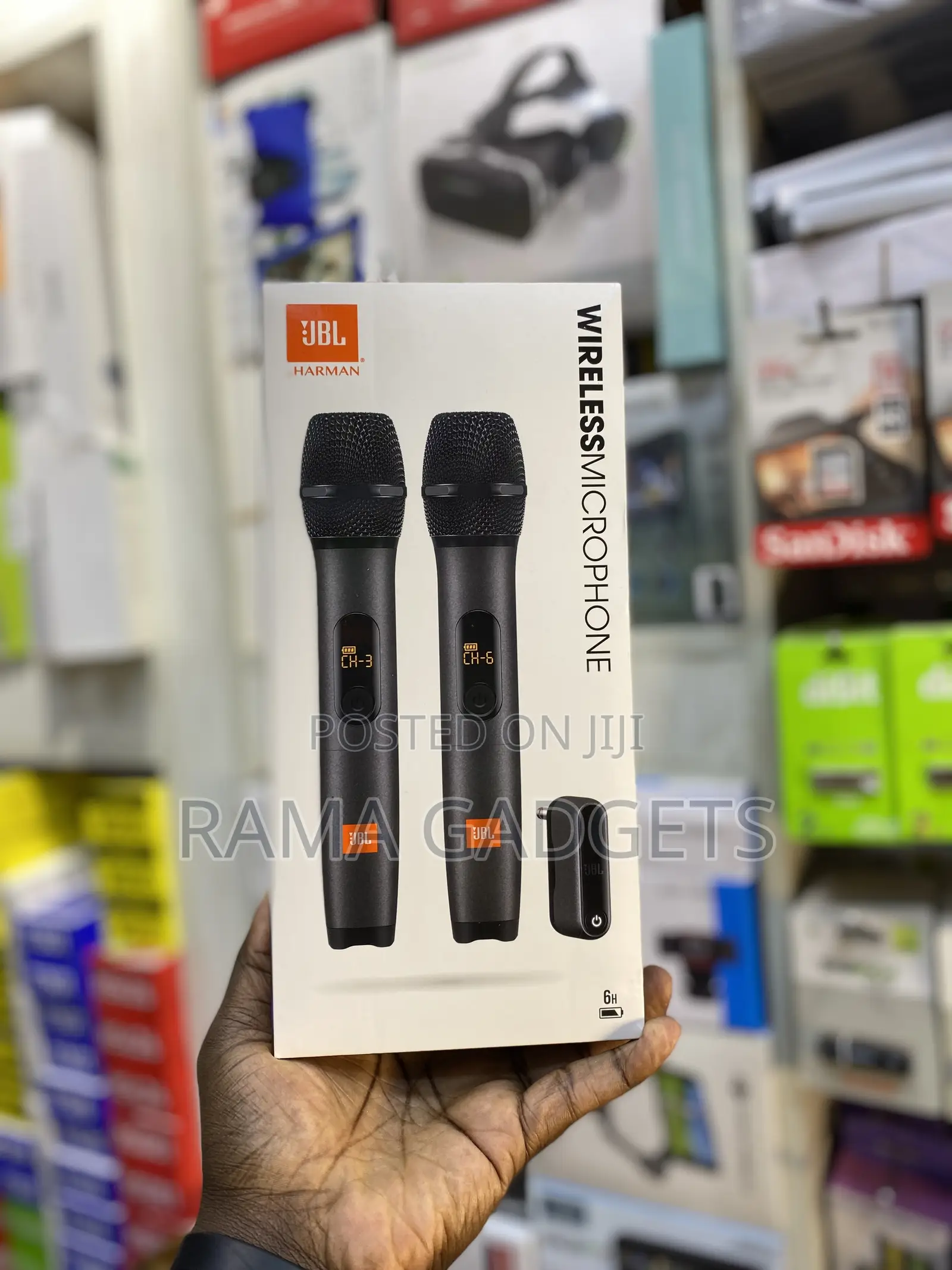 JBL: Wireless Microphone System