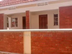 5bdrm Duplex in Fs Properties Ltd, Central Division for rent