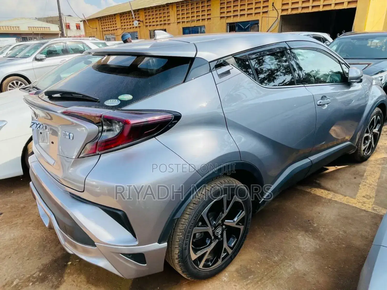 Toyota C-HR 2018 Silver