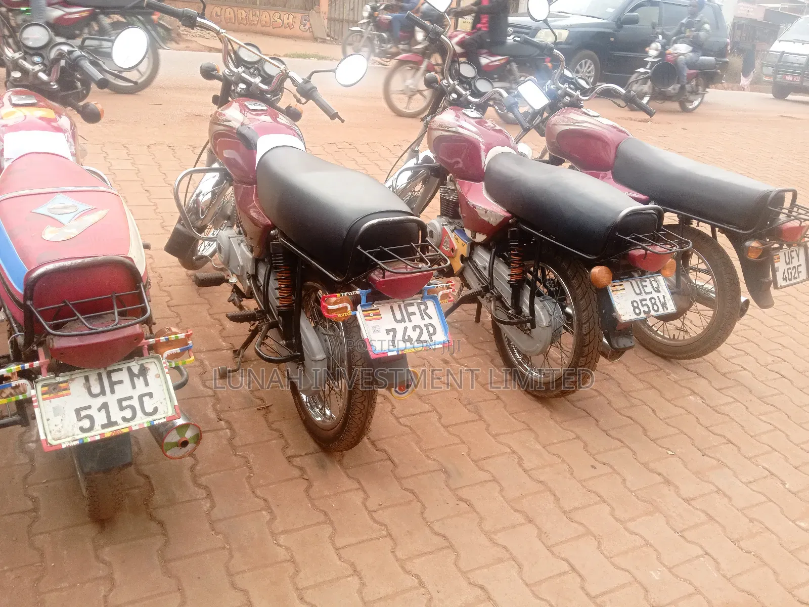 Bajaj CT 110X 2023 Red