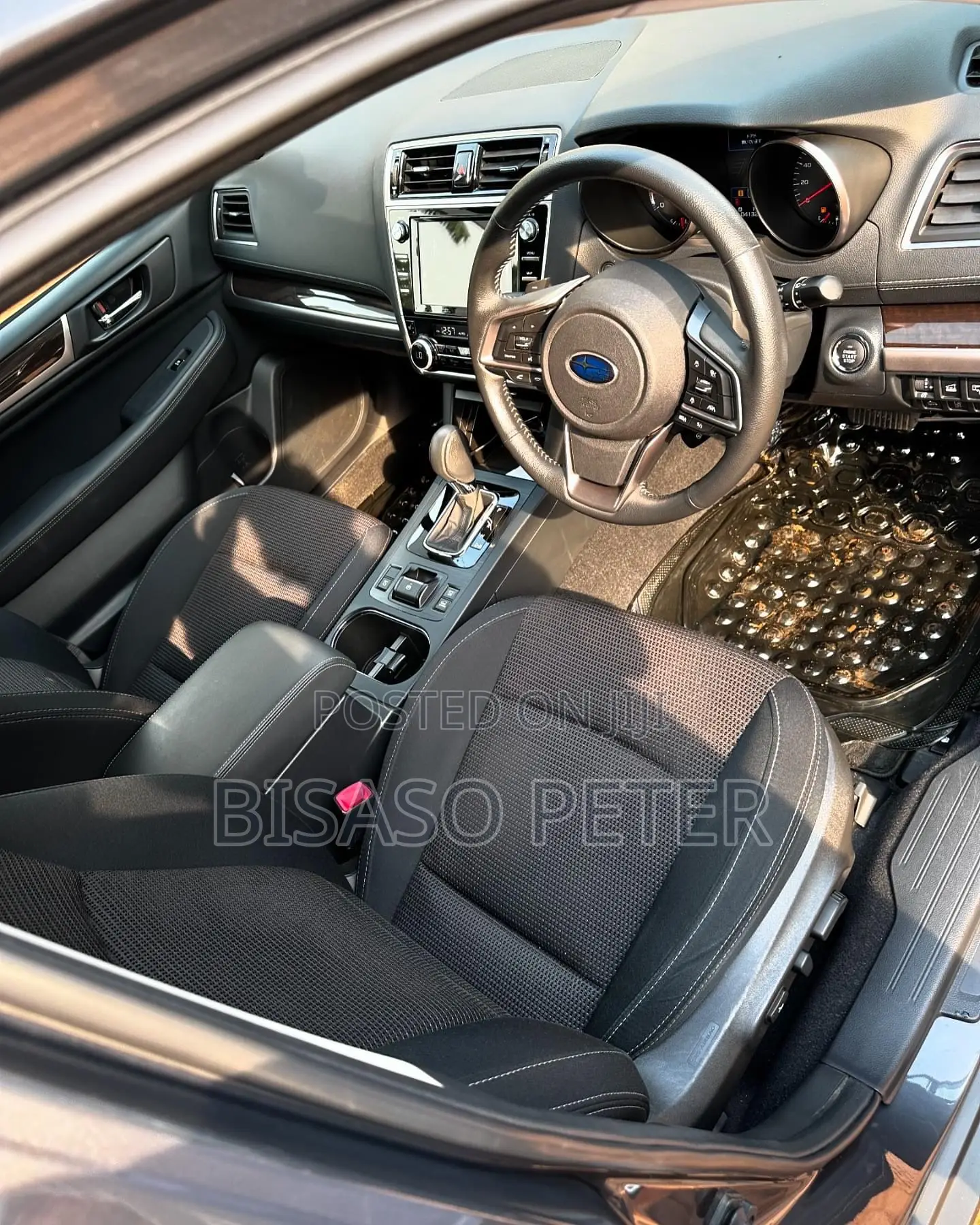 Subaru Outback 2.5i Premium AWD 2018 Gray