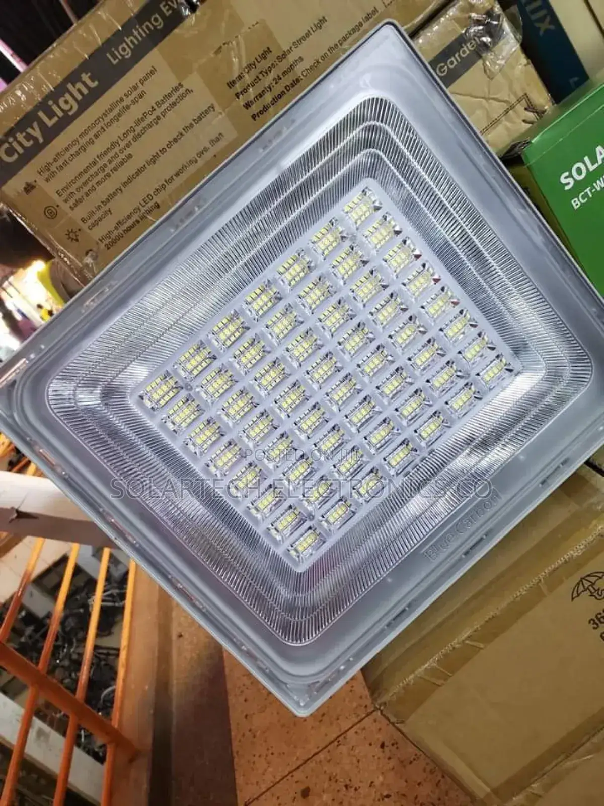 500W Blue Carbon Solar Flood Lights We