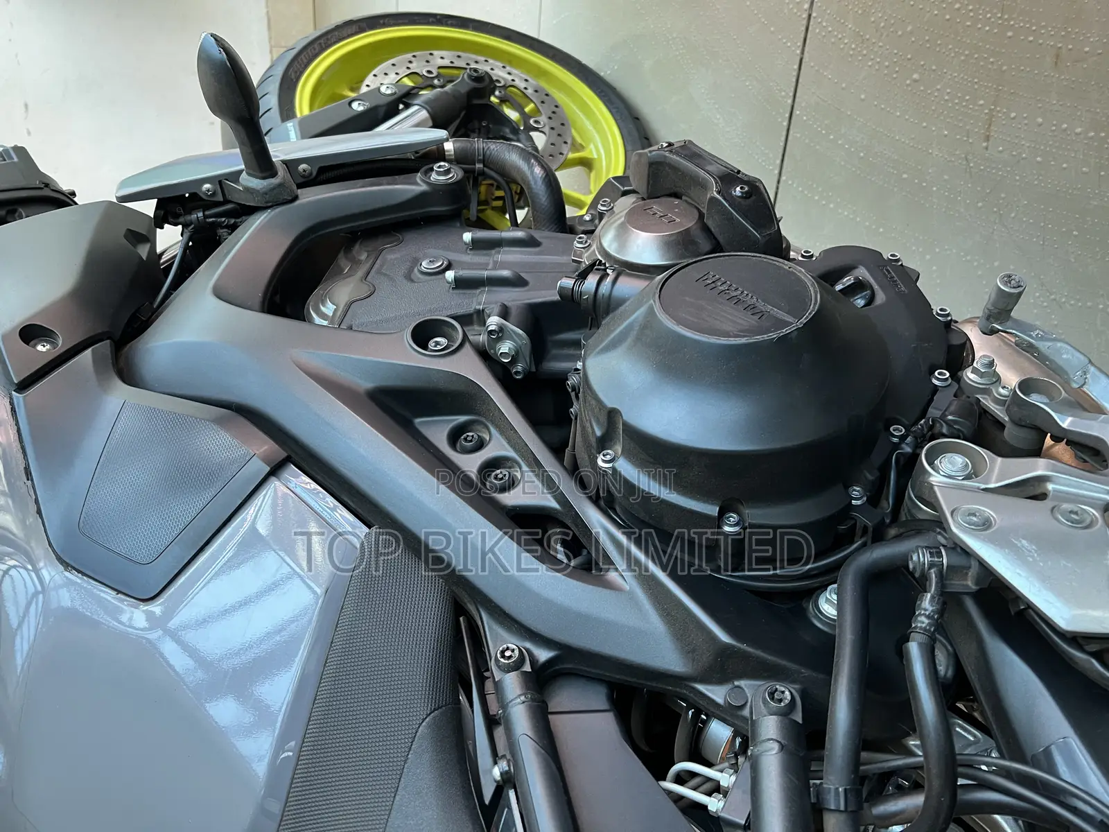 Yamaha 2019 Black
