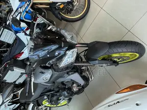 Yamaha 2019 Black