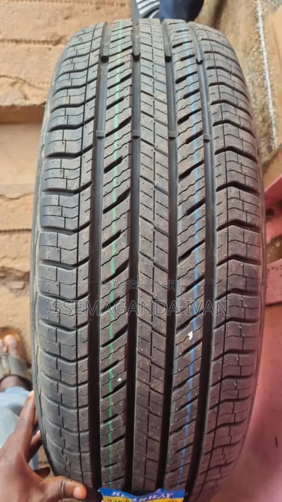 235/65r17 H/T Bearway