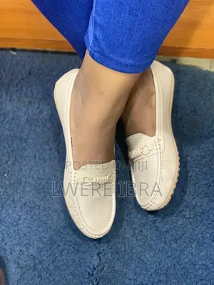 Classic Trending Closed Sheos